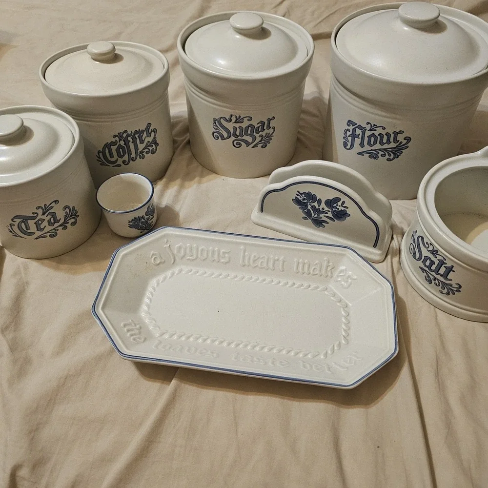 pfaltzgraff yorktowne canister set 12 pc. Vintage Country Kitchen